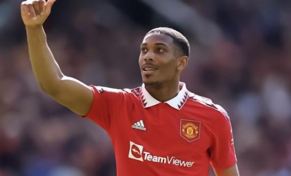 的表现一直 的表现一直